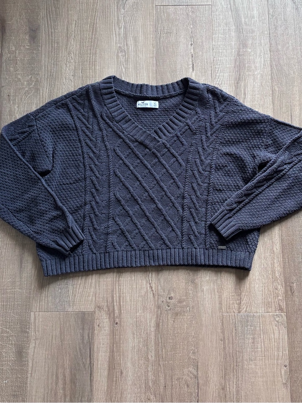 Hollister V-Neck Oversized Sweater in Dark Grey